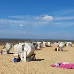 Frische Brise Direkt Am Nordsee Deich *